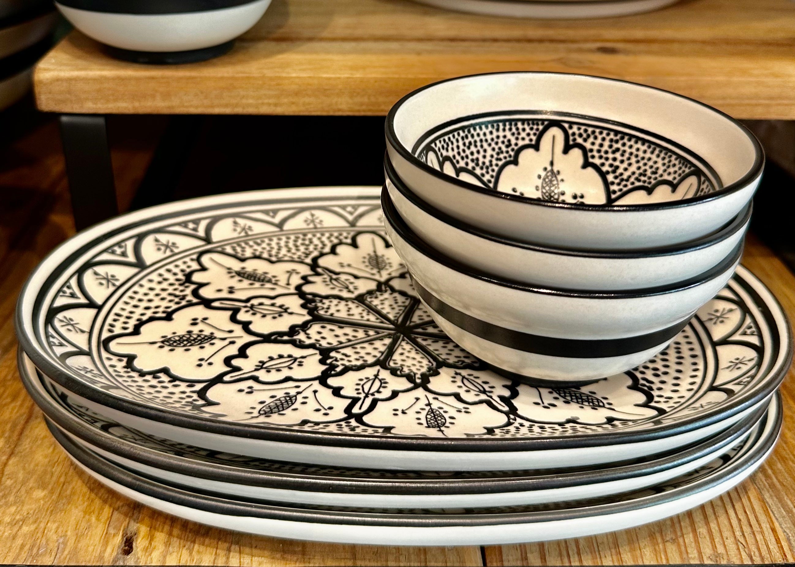Aleah Ceramic Oval Dish
