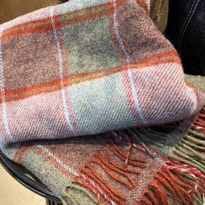 Ezcaray Shetland Blanket Grey Red