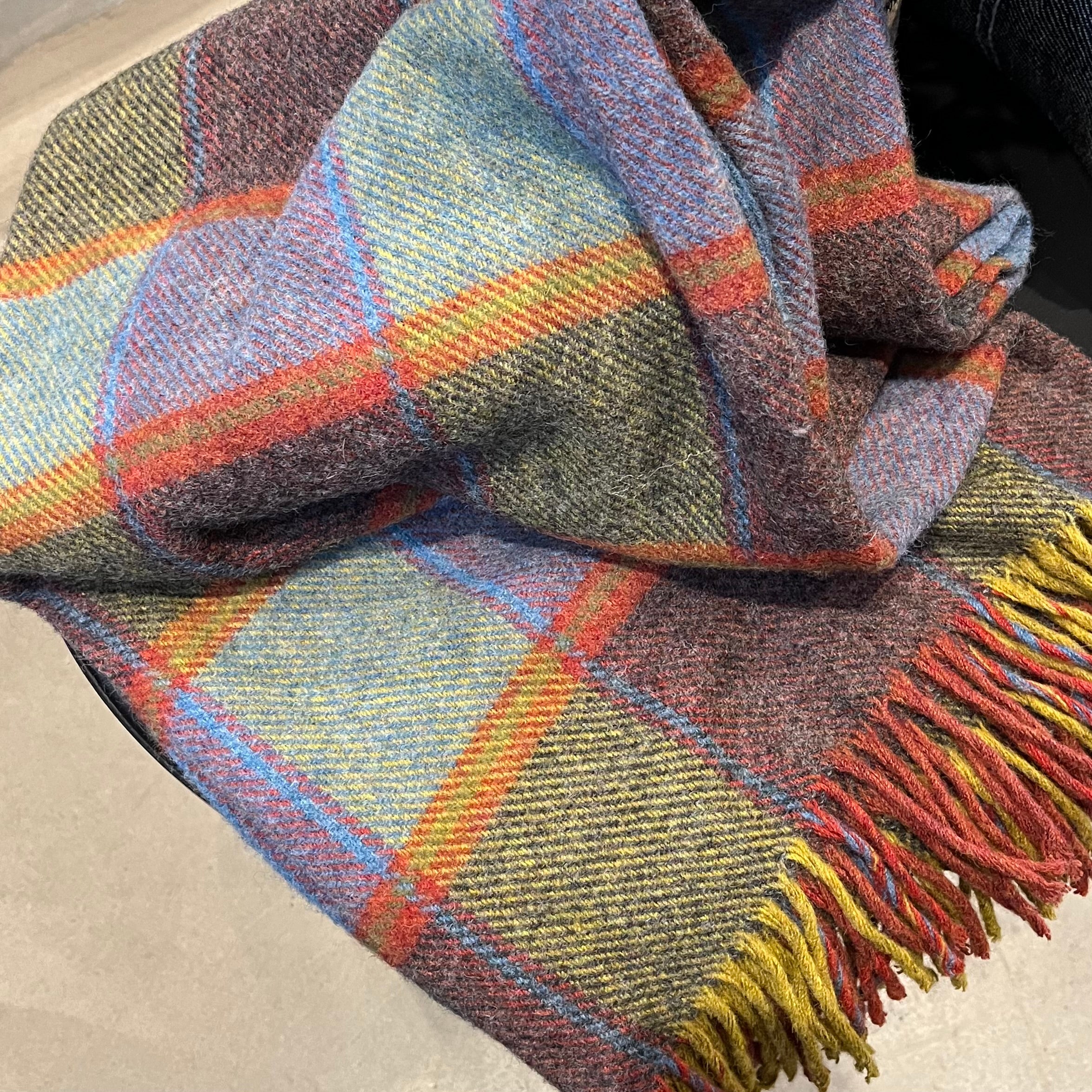 Ezcaray Shetland Blanket Licorice Allsort