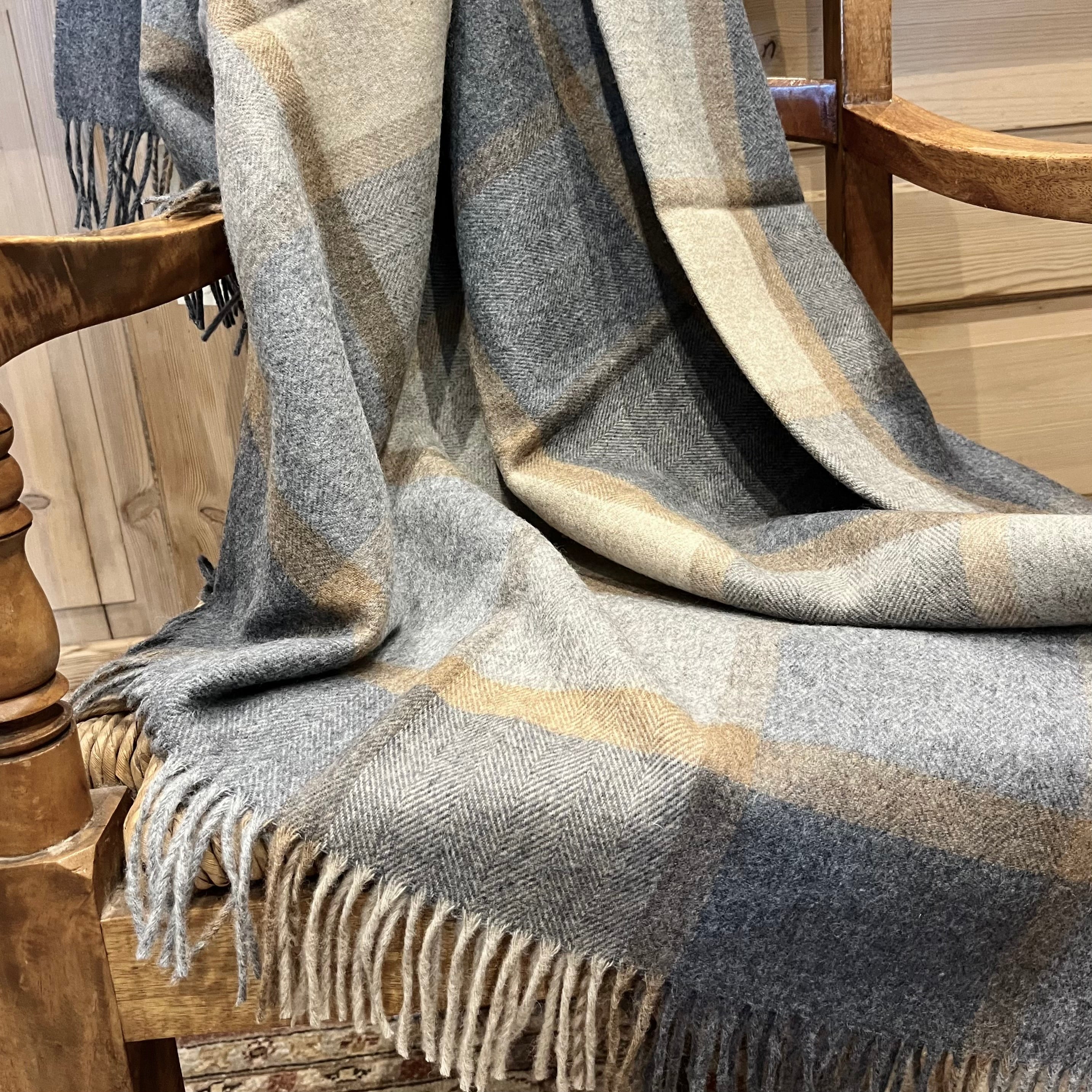 Bronte Windowpane Throw Beige Grey