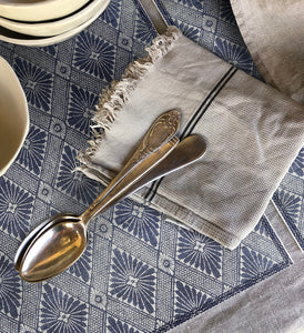 Beija Indigo Diamond Placemat