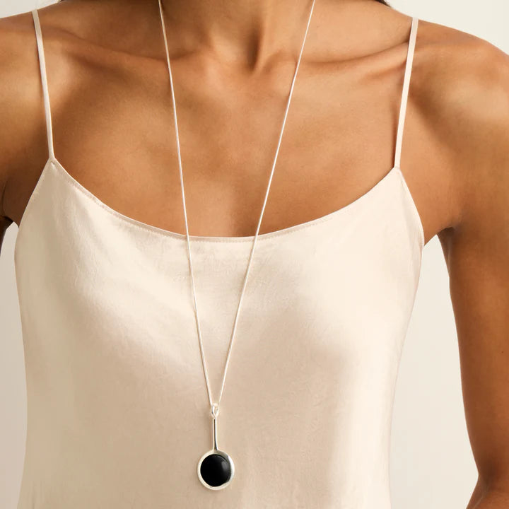 Najo N7058 Husk Onyx Necklace