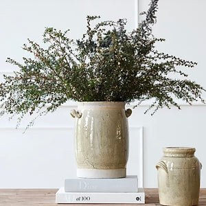 Almada Urn