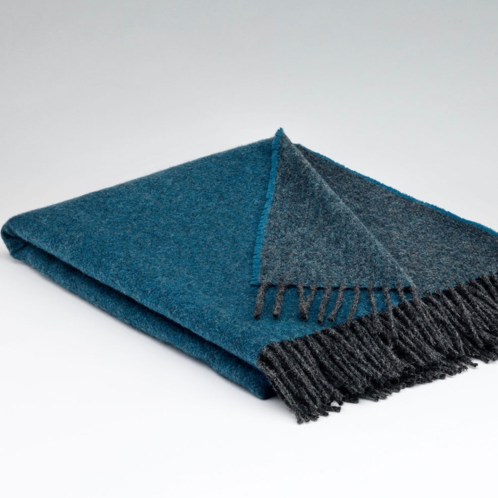 McNutt  Reversible Throw