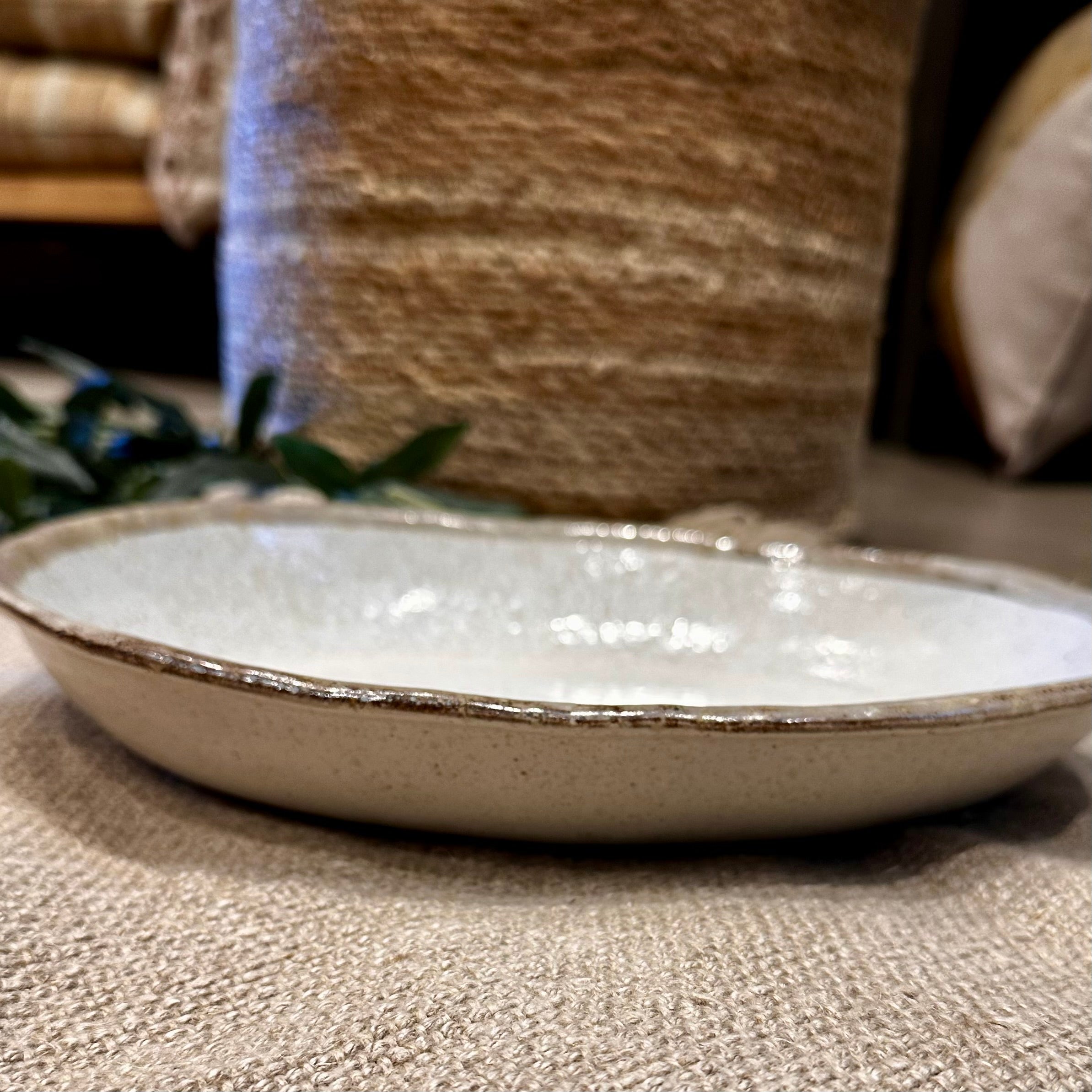 Shirokaratsu Large Oval Serving Dish
