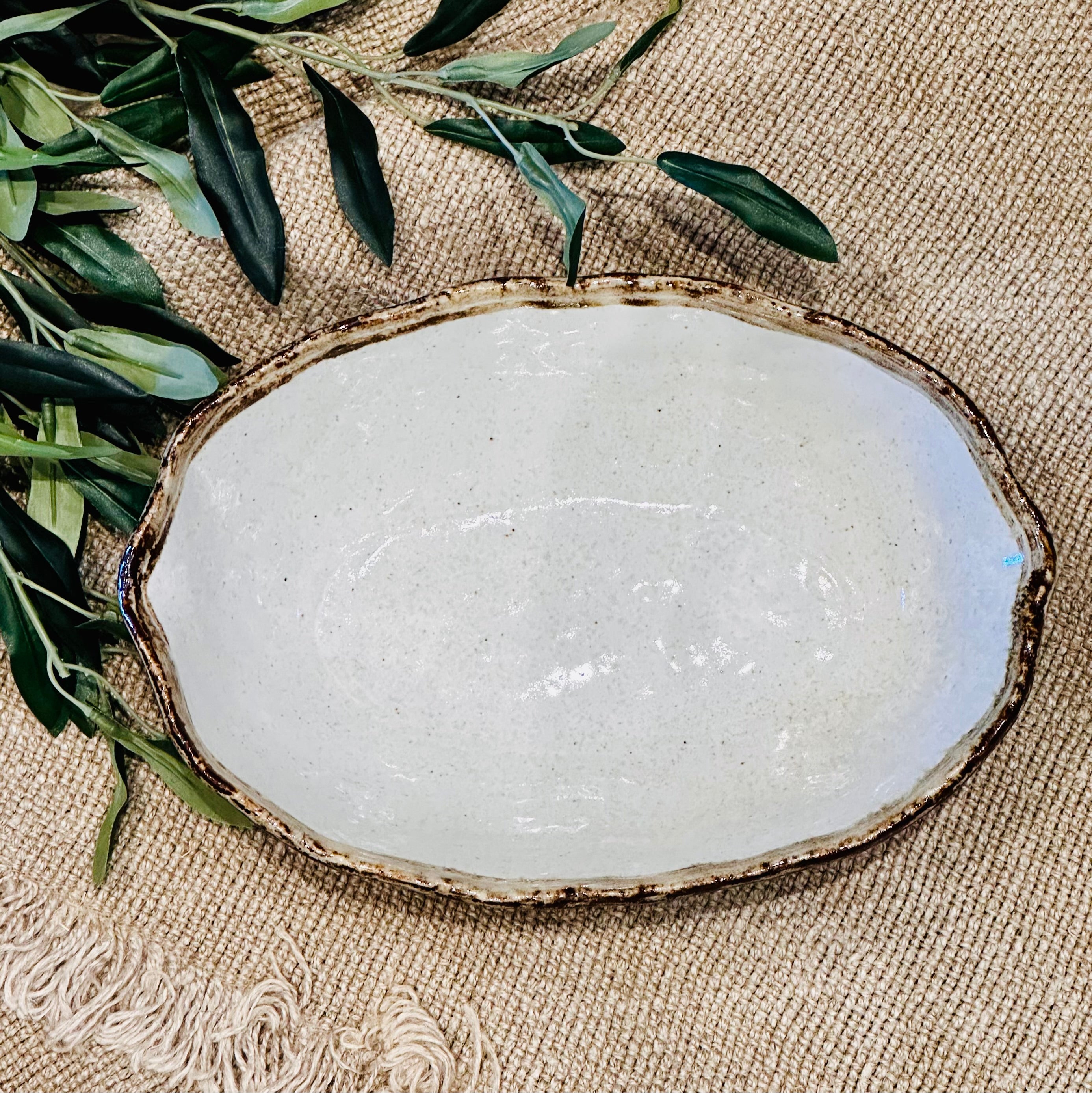 Shirokaratsu  Large Deep Oval Bowl