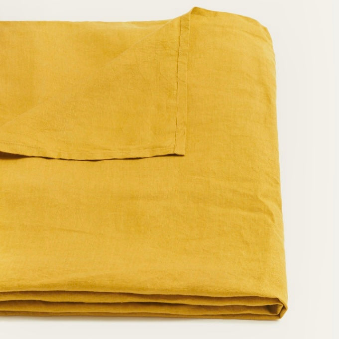 C&G Linen Tablecloth