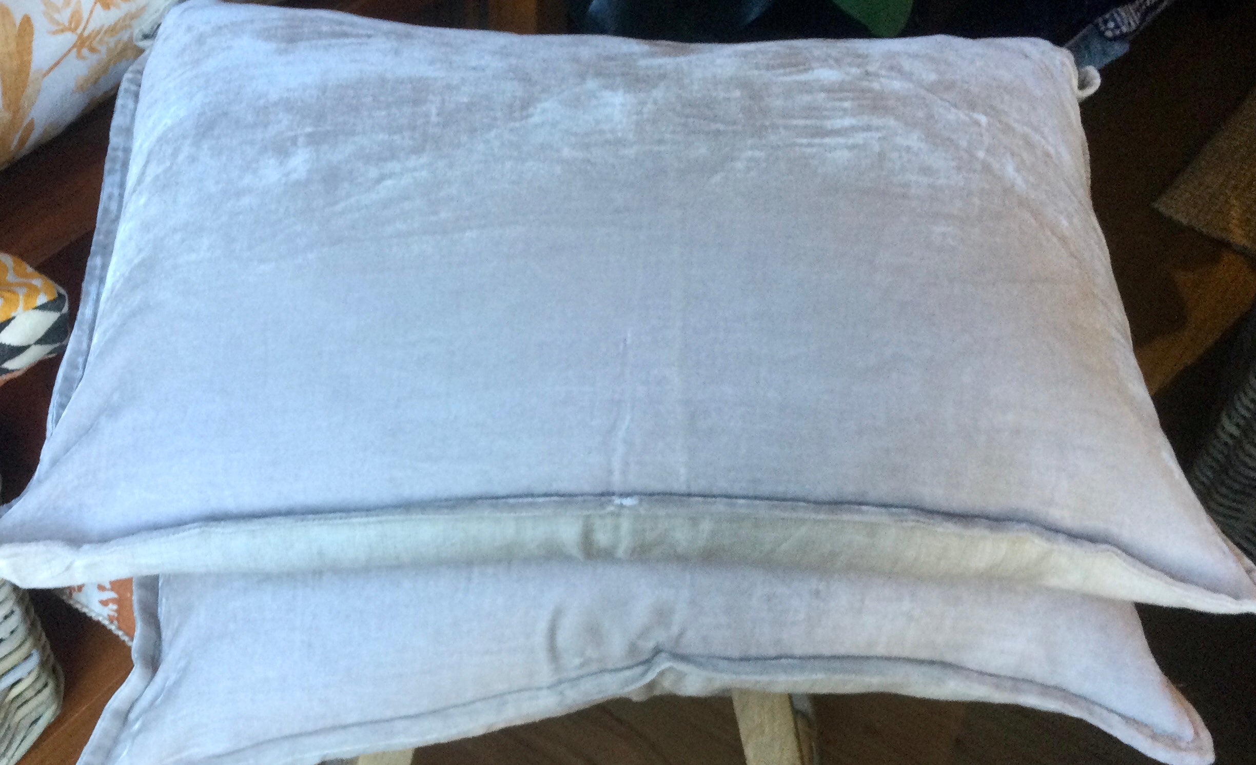 Velvet/Linen Cushion Lumbar