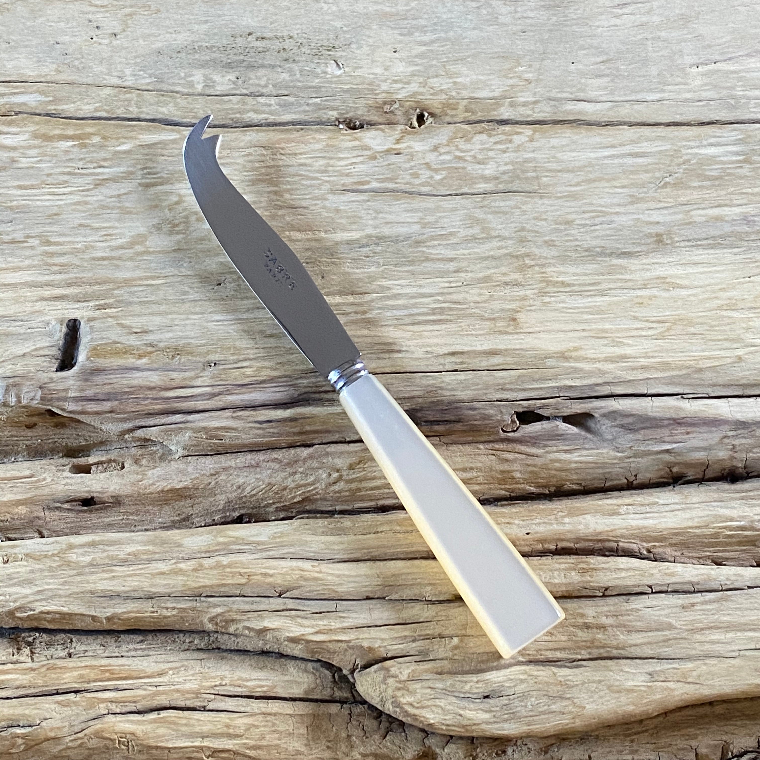 Sabre Icone Cheese Knife